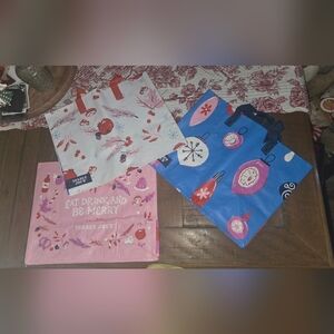NWT Trader Joes’s Holiday Gift Tote Bag 3 Set Limited Christmas